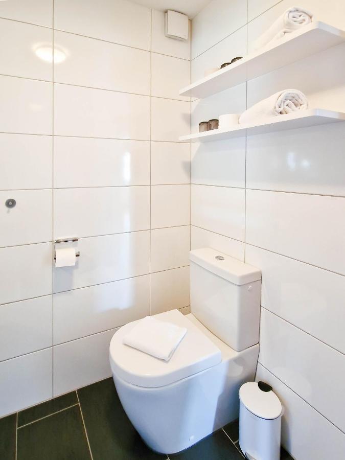 Klipper Apartment Греетзиел Екстериор снимка